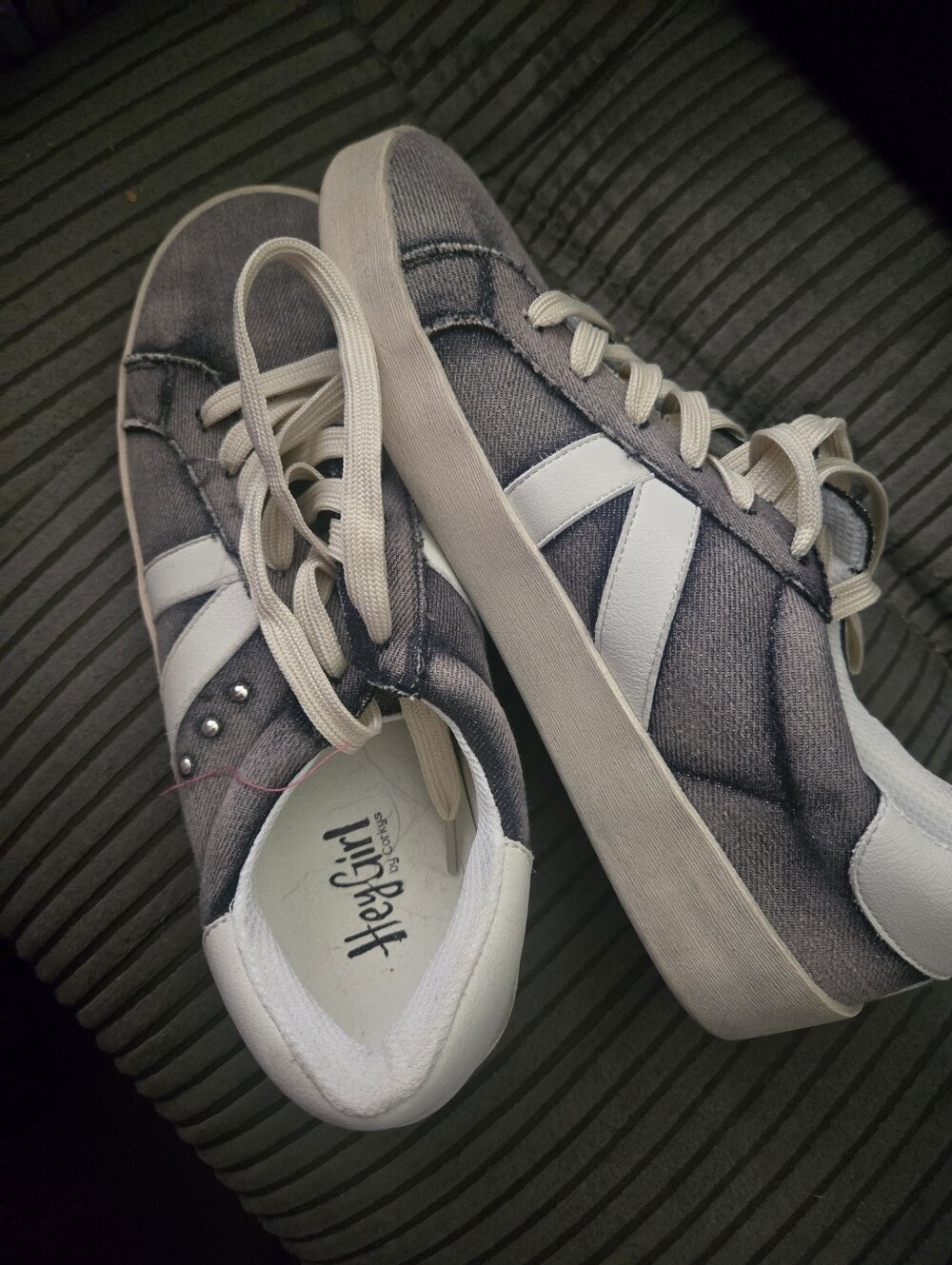 Corkys No Chaser Gray and White Casual Lace-Up Sneakers